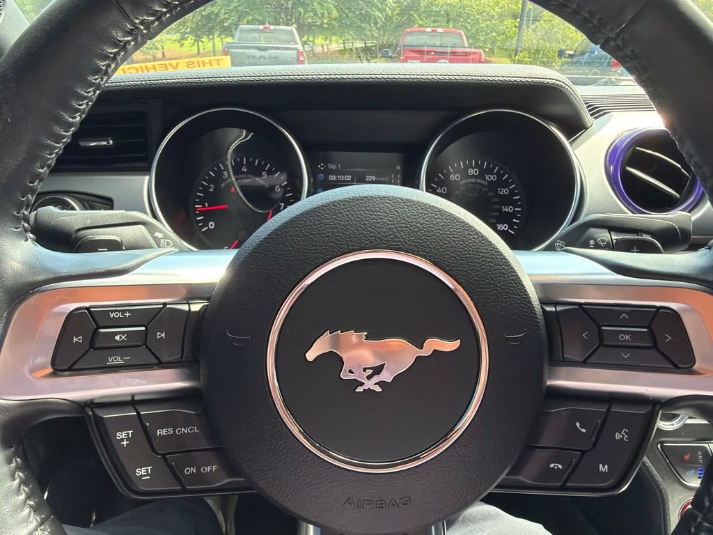 Used 2022 Ford Mustang GT Premium w/ Black Accent Package RWD image 4