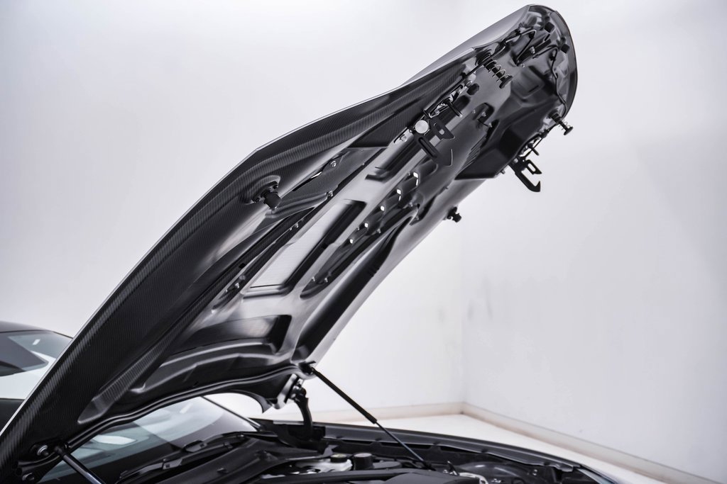 New 2025 Aston Martin Vanquish image 43