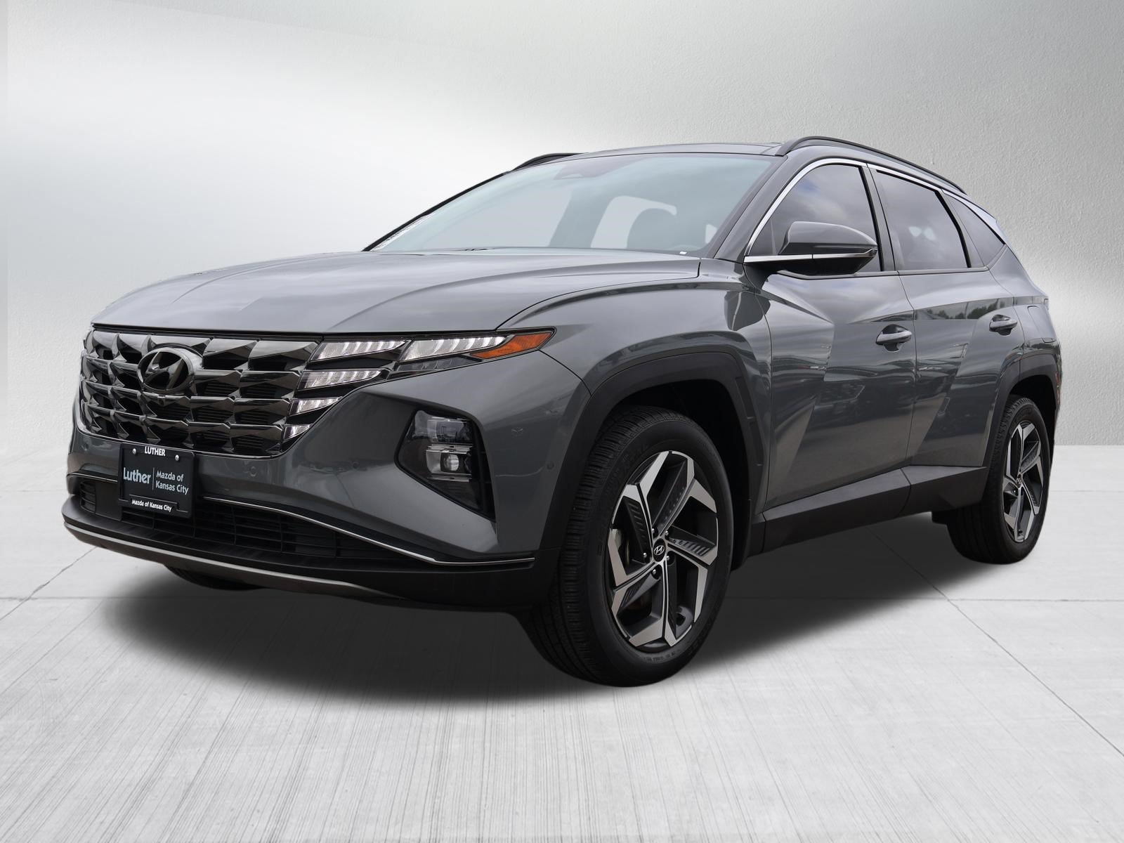 Used 2024 Hyundai Tucson Limited AWD/4WD image 3
