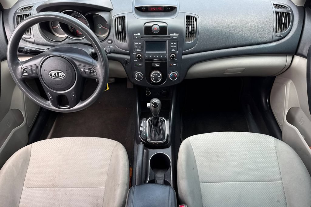 Used 2011 Kia Forte EX FWD image 15