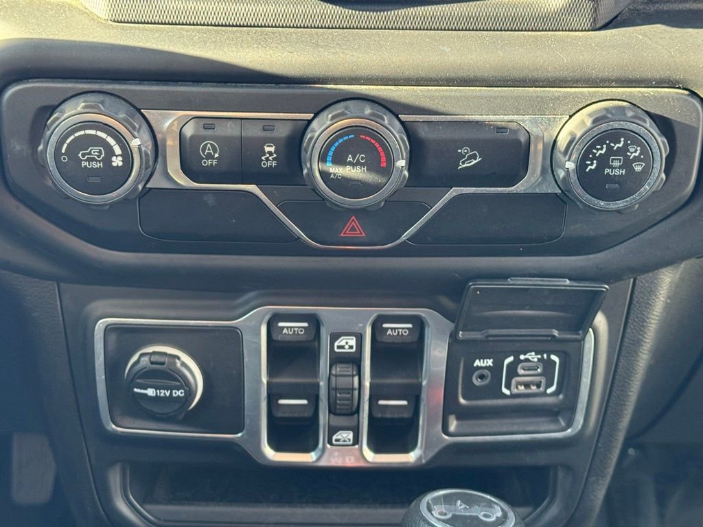 Used 2018 Jeep Wrangler Unlimited Sport S image 29