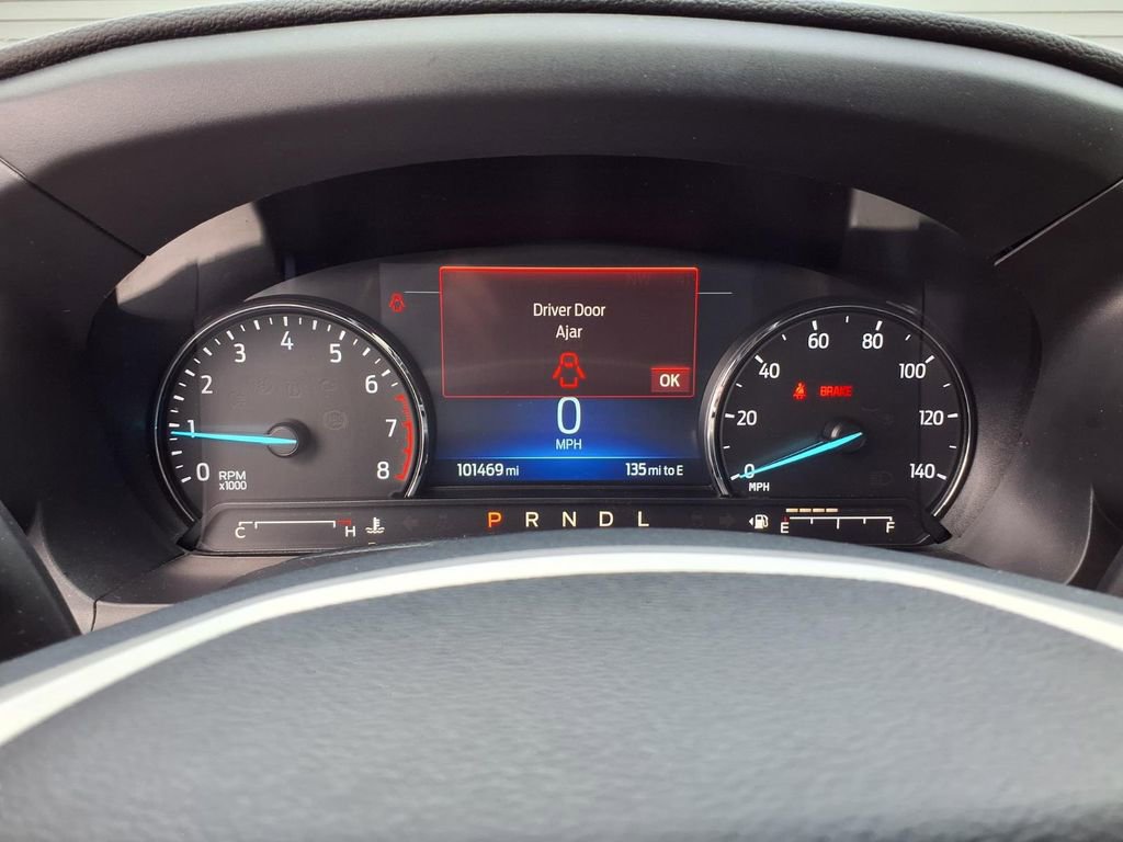 Used 2023 Ford Explorer XLT w/ Equipment Group 202A image 18