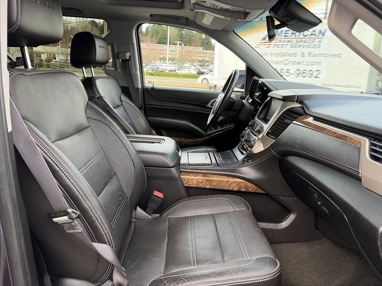 Used 2015 GMC Yukon XL Denali w/ Premium Package image 18