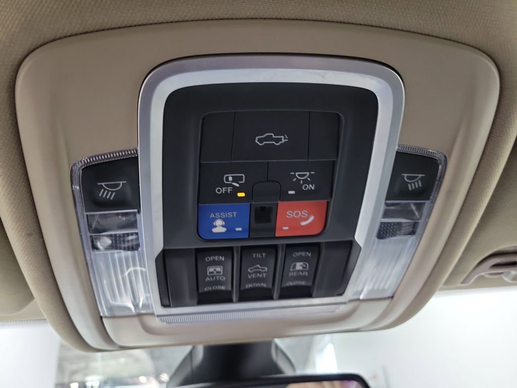 Used 2022 RAM 2500 Laramie AWD/4WD image 51