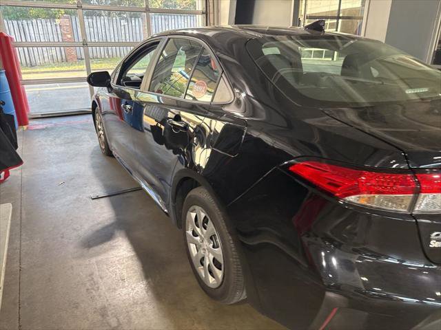 Certified 2023 Toyota Corolla LE image 7