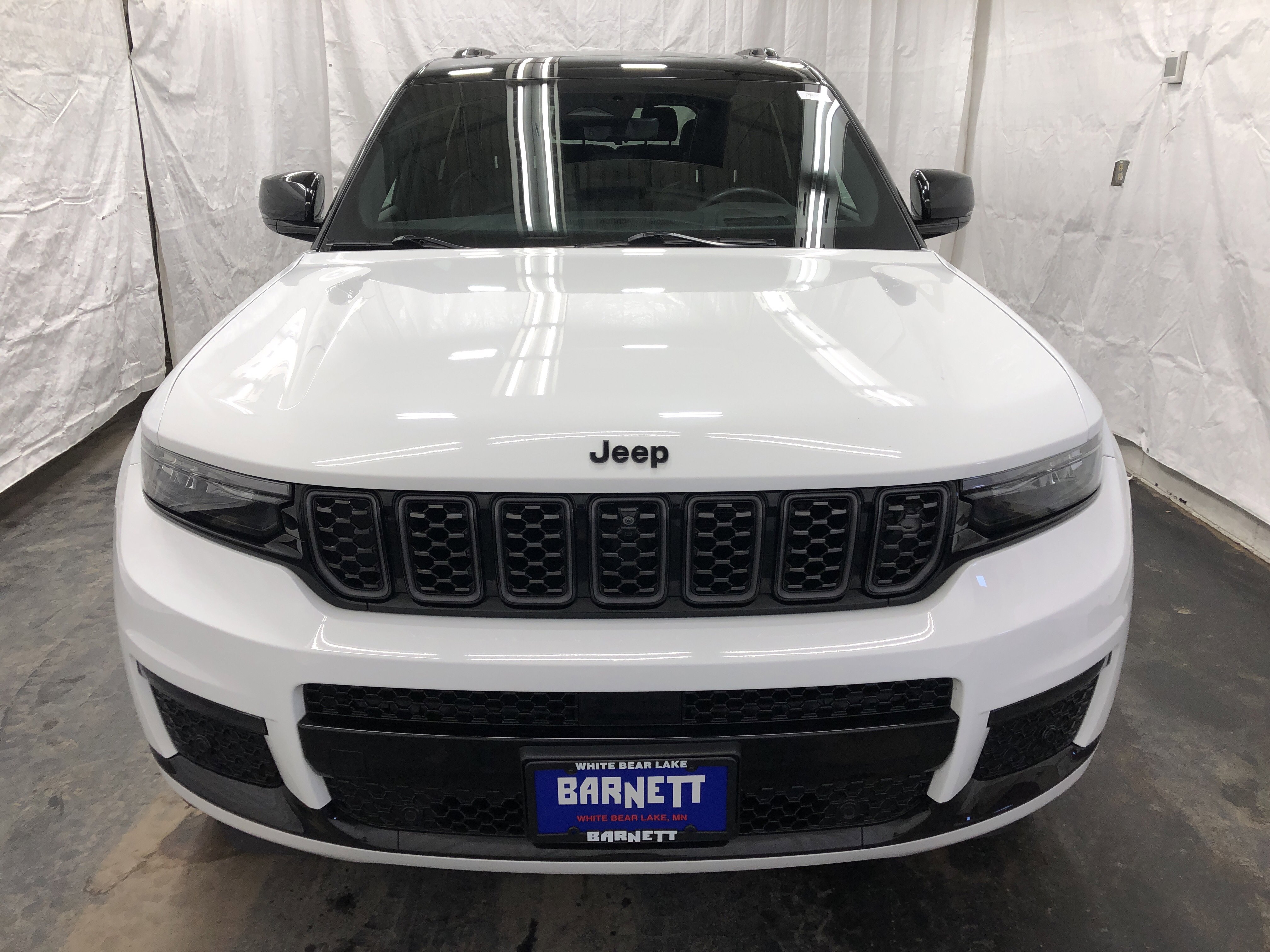 Certified 2024 Jeep Grand Cherokee L Summit w/ Advanced Protech Group IV image 7