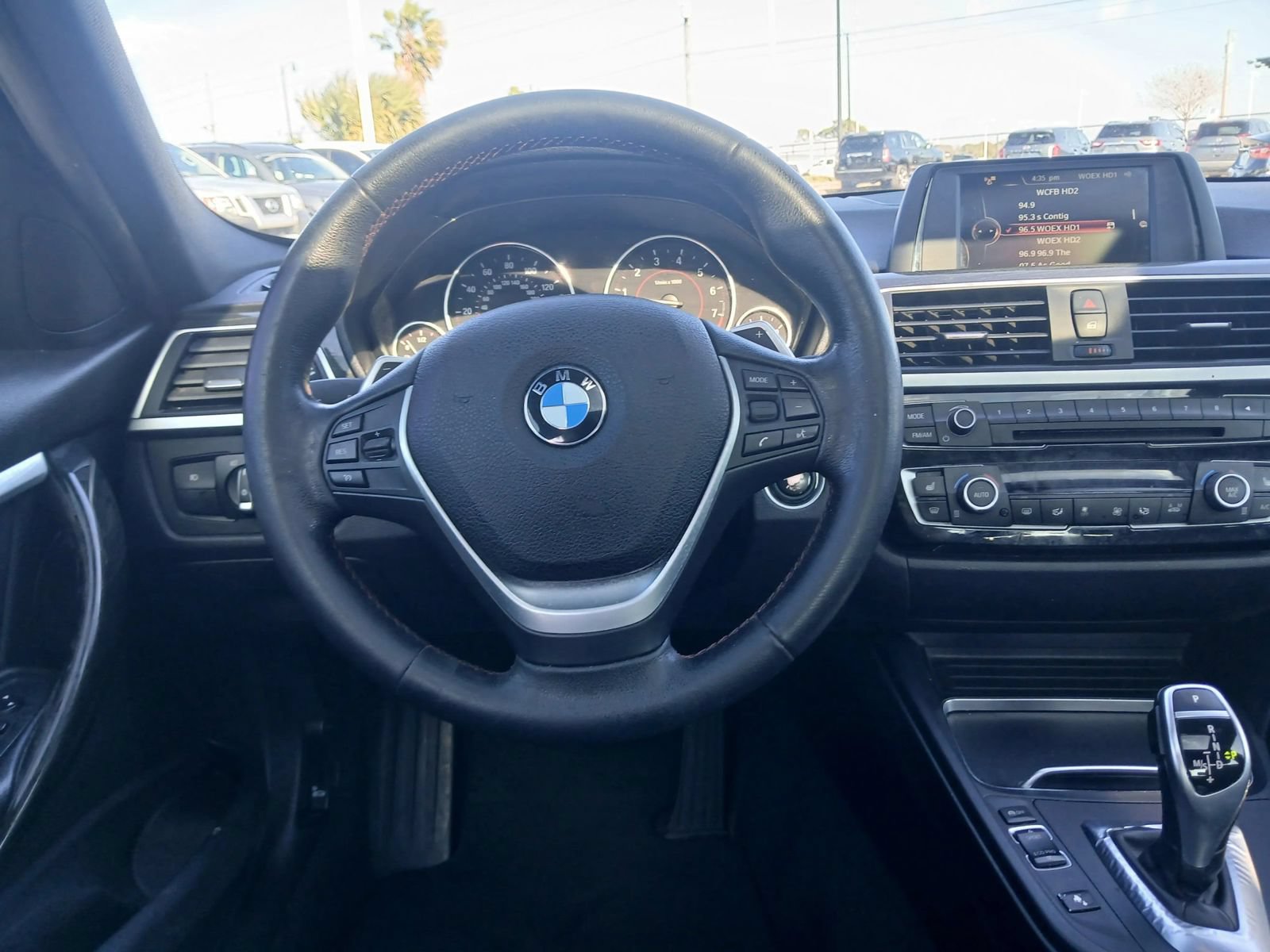 Used 2017 BMW 330i Sedan w/ Driver Assistance Package RWD image 27