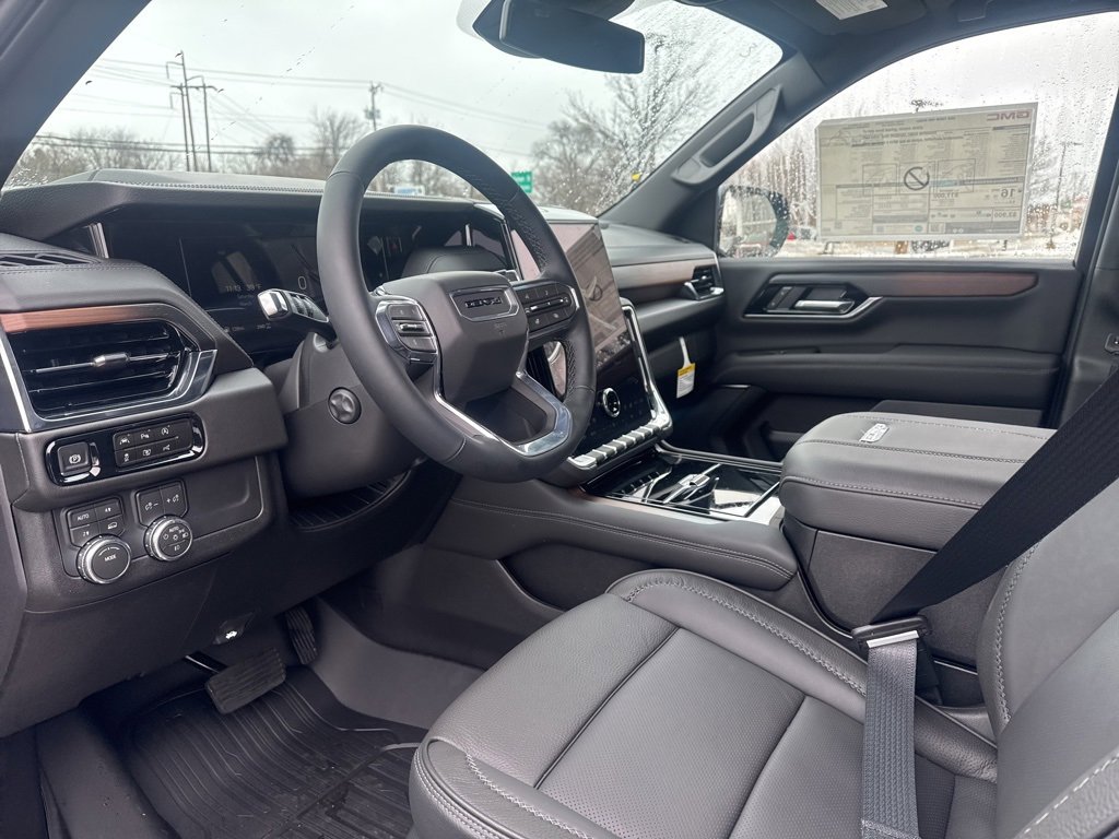 New 2026 GMC Yukon Denali w/ Sun & Power Step Package image 15