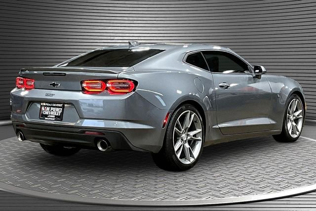 Used 2019 Chevrolet Camaro LT w/ RS Package RWD image 6