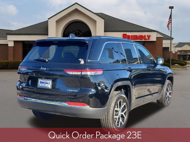 Used 2023 Jeep Grand Cherokee Limited w/ Luxury Tech Group II AWD/4WD image 3