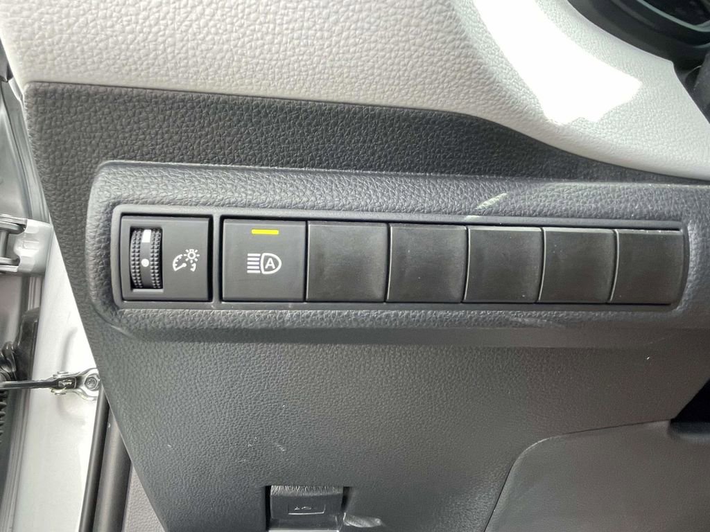 Used 2024 Toyota Corolla SE FWD image 21