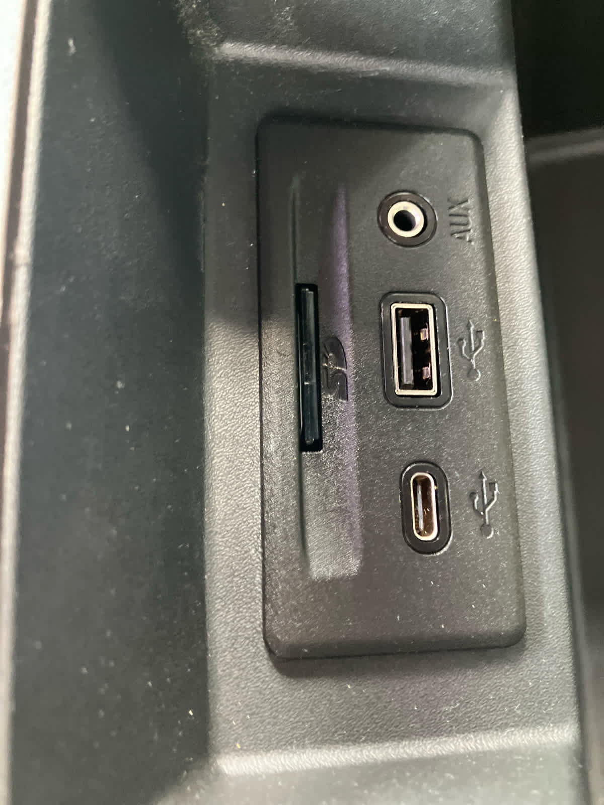 Used 2020 Chevrolet Silverado 1500 LTZ w/ LTZ Plus Package image 39