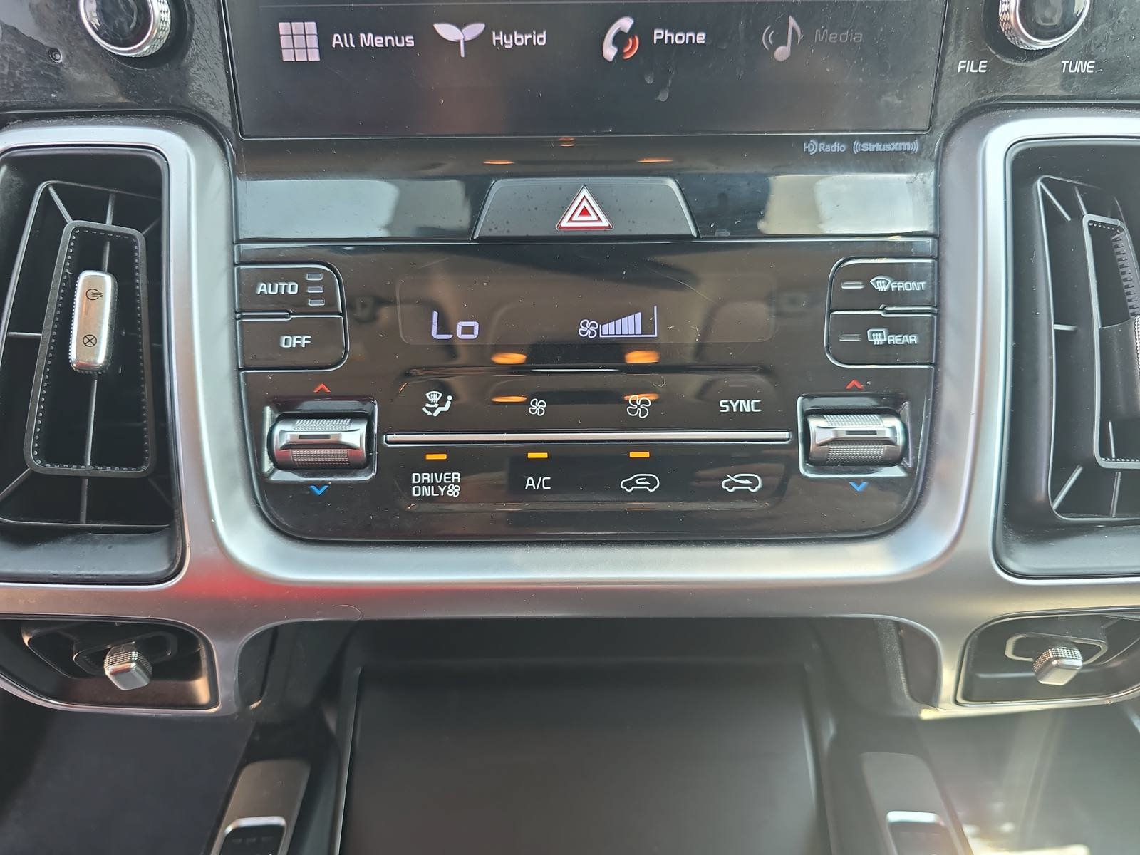 Used 2021 Kia Sorento S FWD image 22