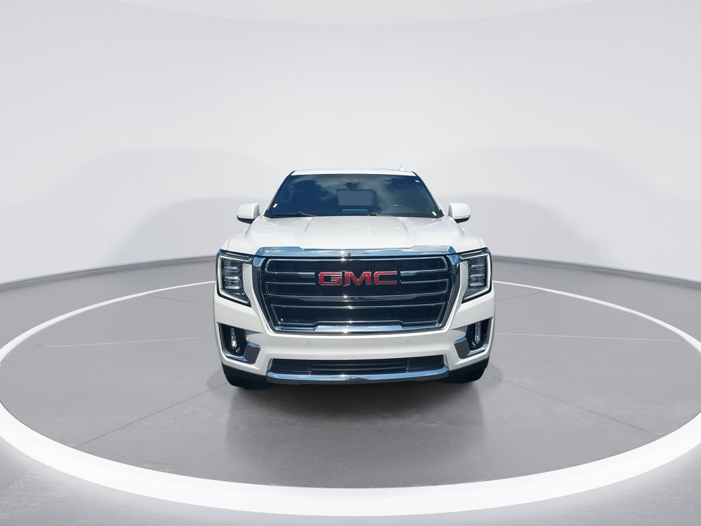 Used 2023 GMC Yukon XL SLT AWD/4WD image 3