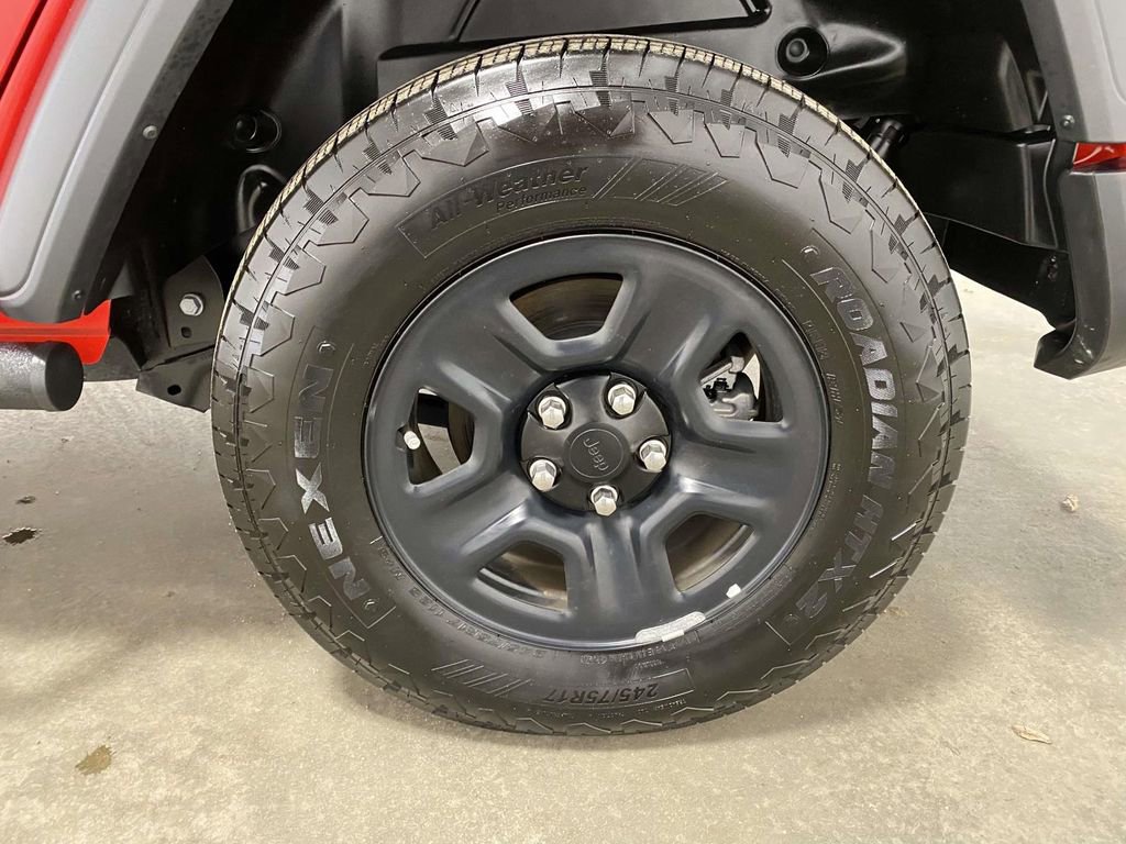 Used 2024 Jeep Wrangler Sport image 7