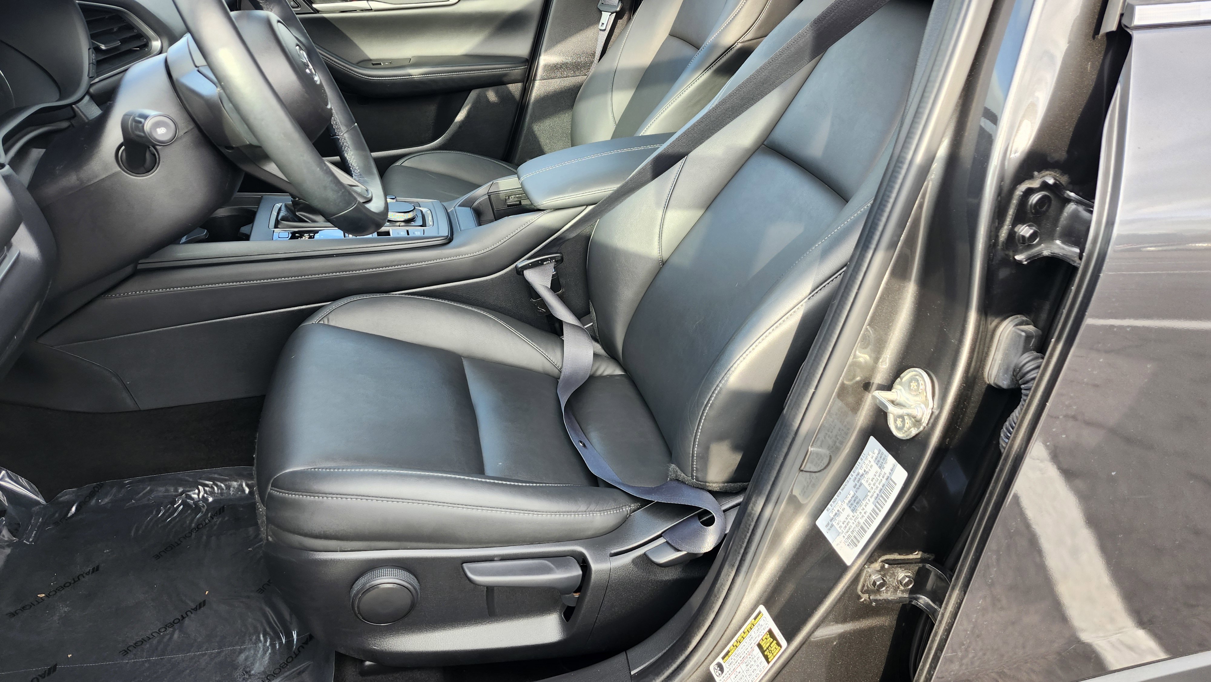 Used 2021 MAZDA CX-30 AWD 2.5 S w/ Select Package image 24