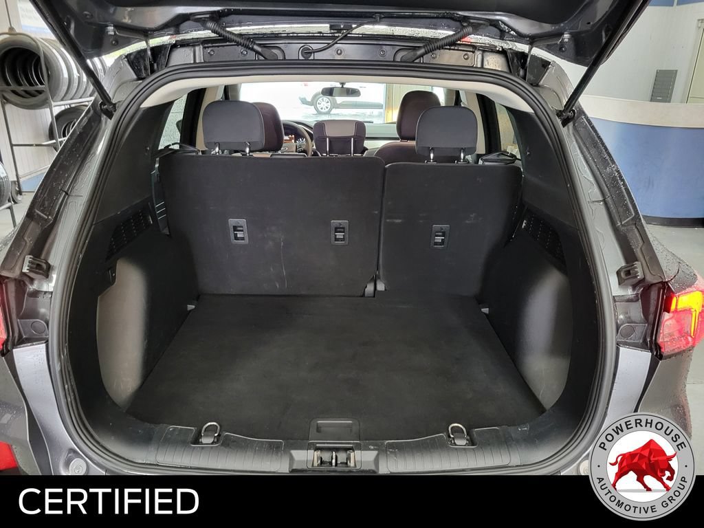Used 2022 Ford Escape SE FWD image 12