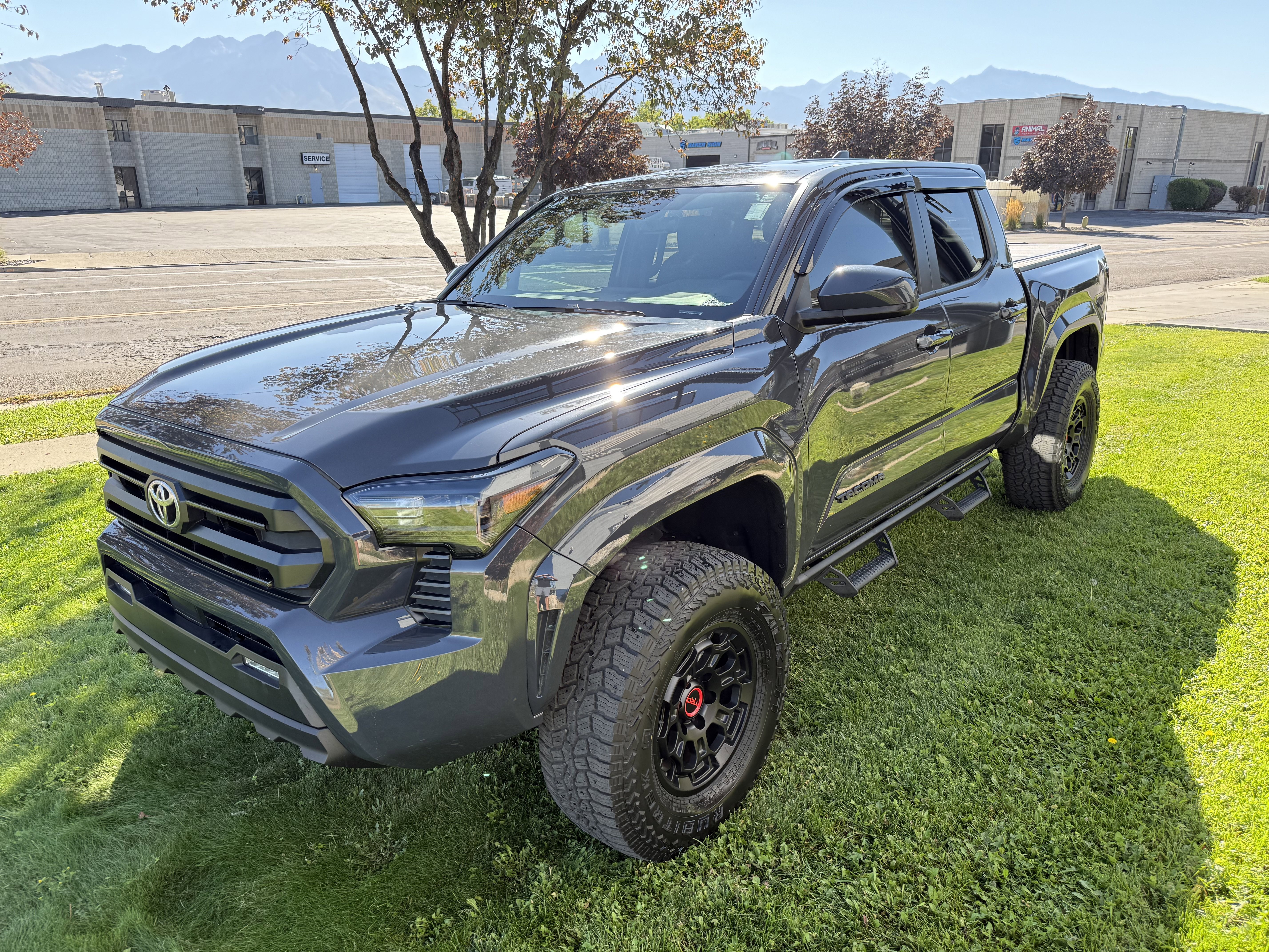 Used 2024 Toyota Tacoma SR5 image 7
