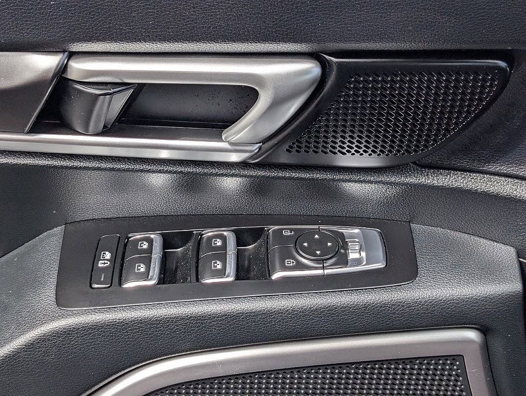 Used 2025 Kia Telluride S image 28
