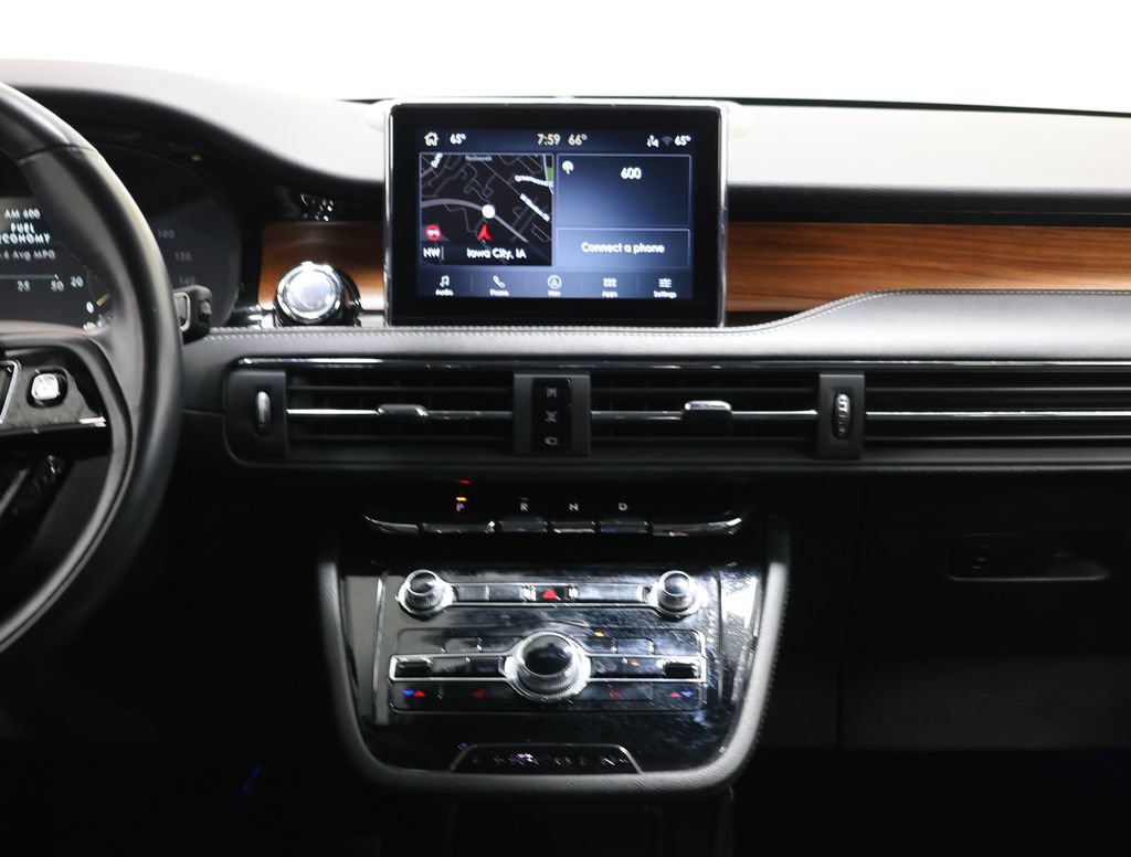 Used 2022 Lincoln Corsair Reserve AWD/4WD image 19