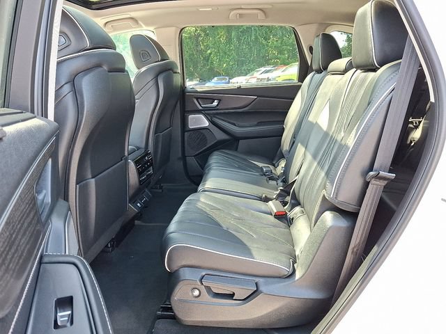 Certified 2025 Acura MDX w/ Advance Package AWD/4WD image 11