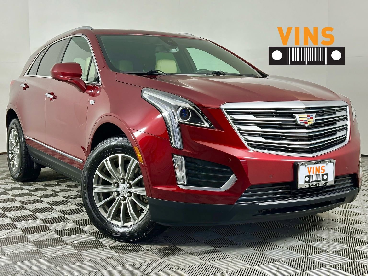 Used 2017 Cadillac XT5 Luxury w/ Driver Awareness Package