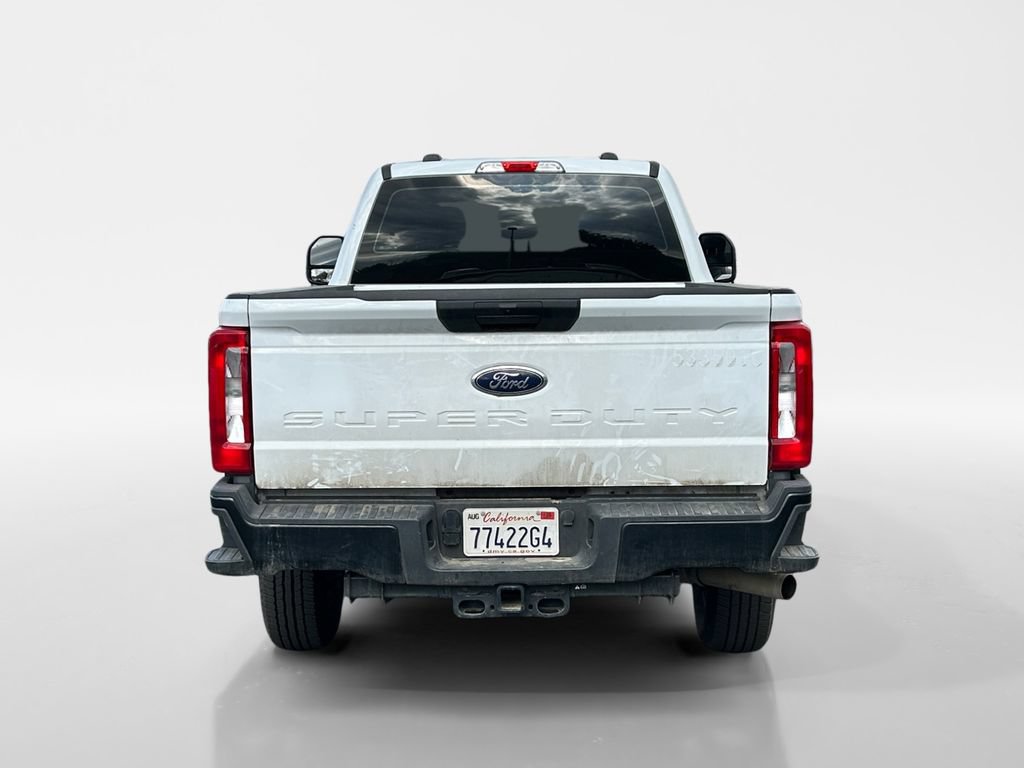 Used 2025 Ford F250 XL AWD/4WD image 4