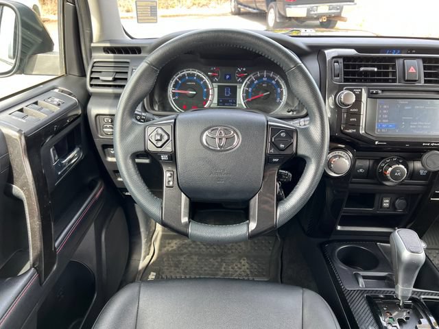 Used 2019 Toyota 4Runner TRD Off-Road Premium AWD/4WD image 12