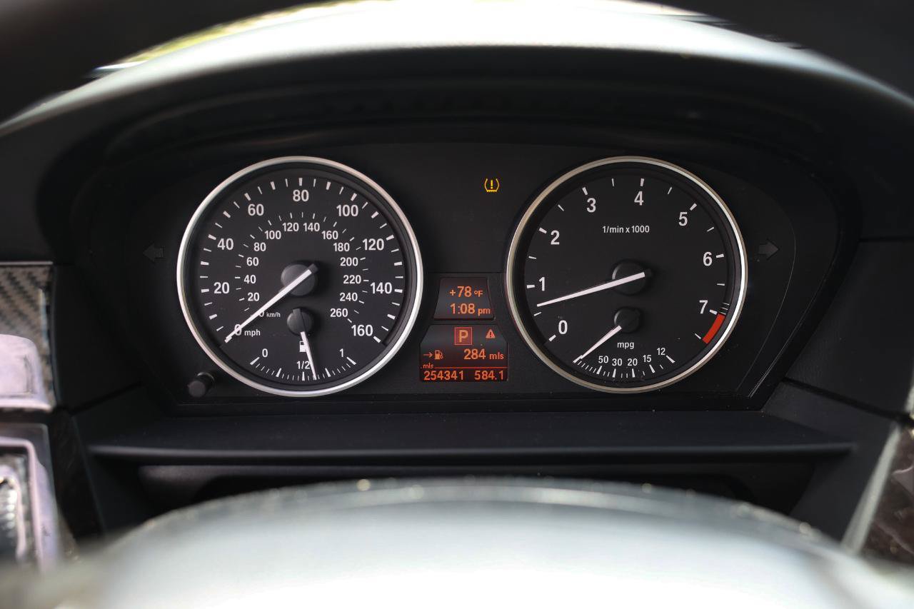 Used 2010 BMW 528i Sedan RWD image 29