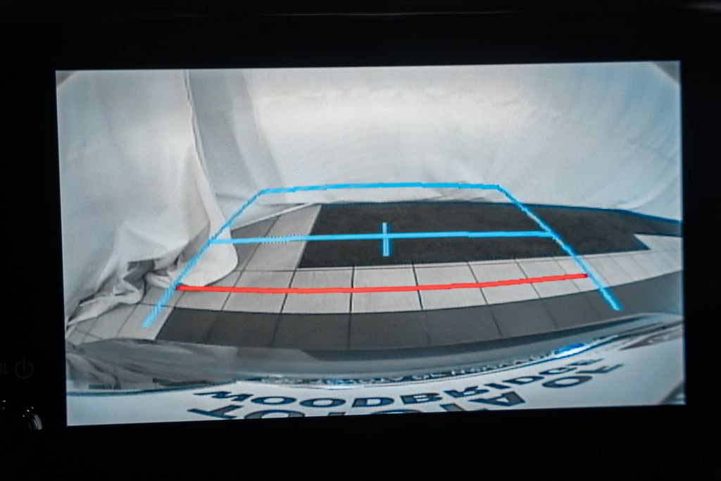 Used 2024 Toyota Corolla LE image 32