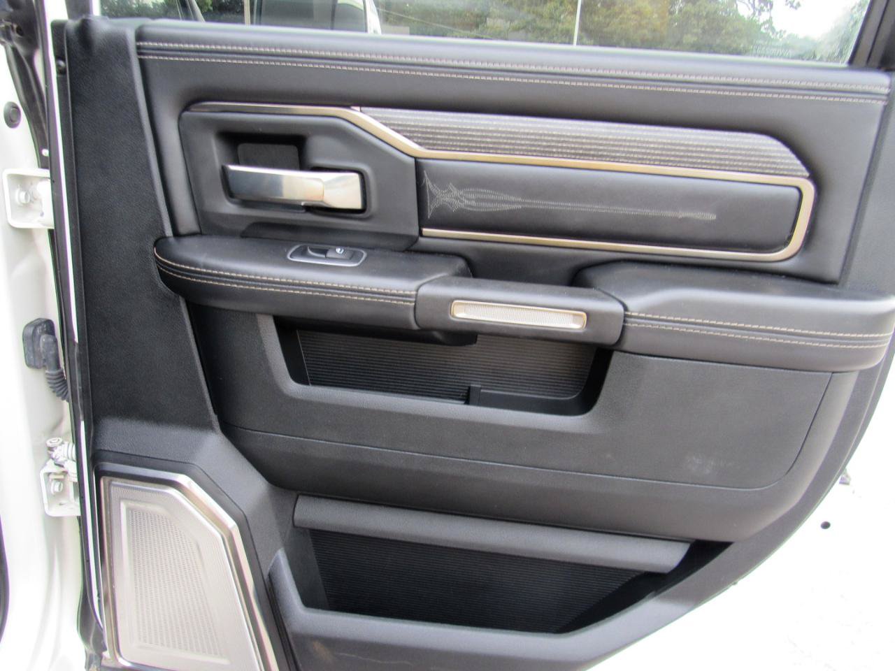 Used 2021 RAM 3500 Limited AWD/4WD image 46