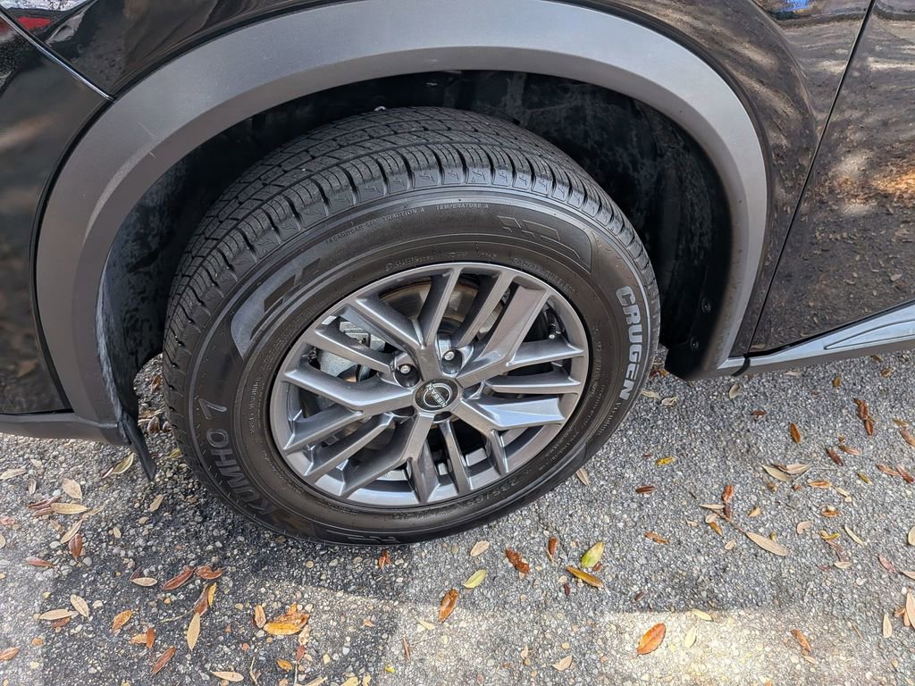 Used 2024 Nissan Rogue S AWD/4WD image 32