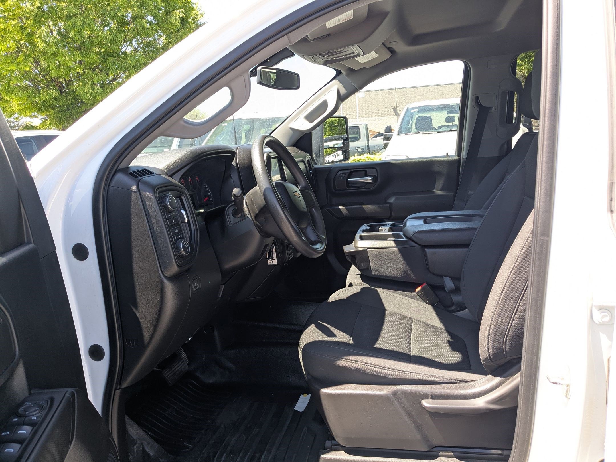 Used 2021 Chevrolet Silverado 2500 W/T w/ WT Convenience Package AWD/4WD image 18