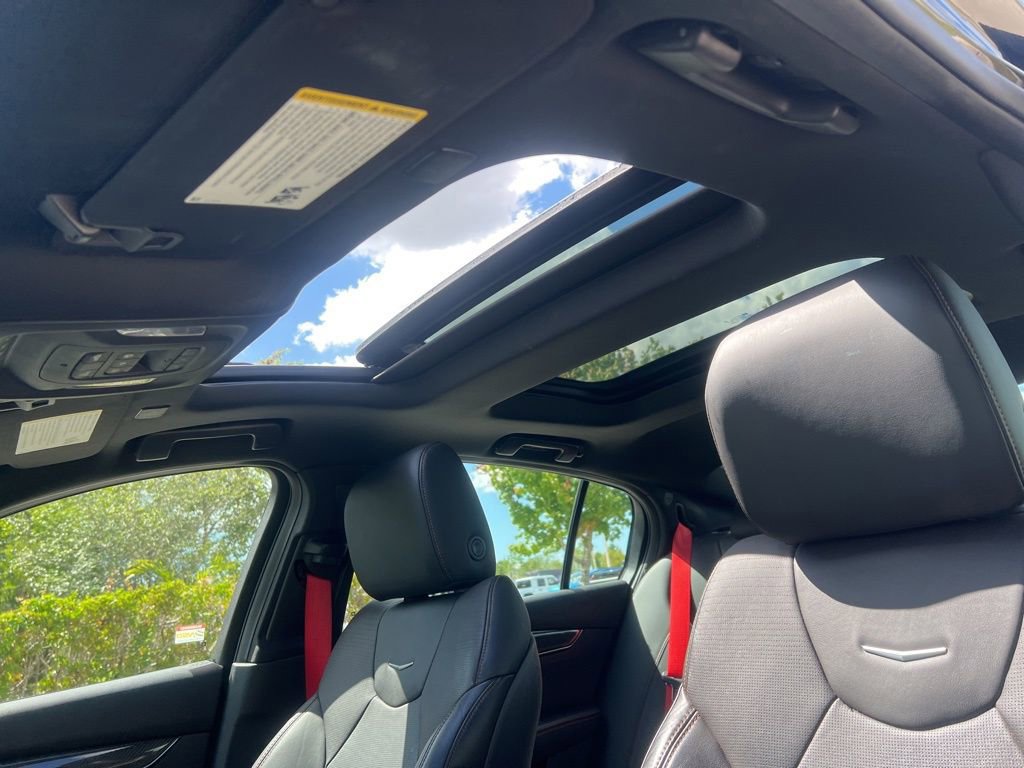 Used 2022 Cadillac CT5 V w/ Premium Package image 42