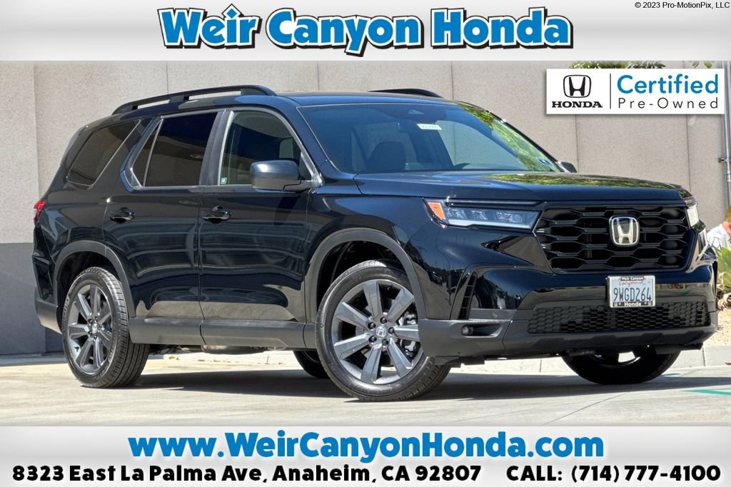 Certified 2025 Honda Pilot Sport image 1
