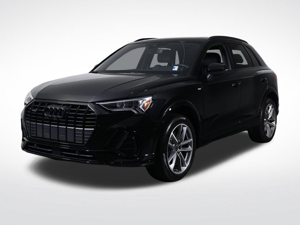 Certified 2025 Audi Q3 2.0T Premium w/ Convenience Package