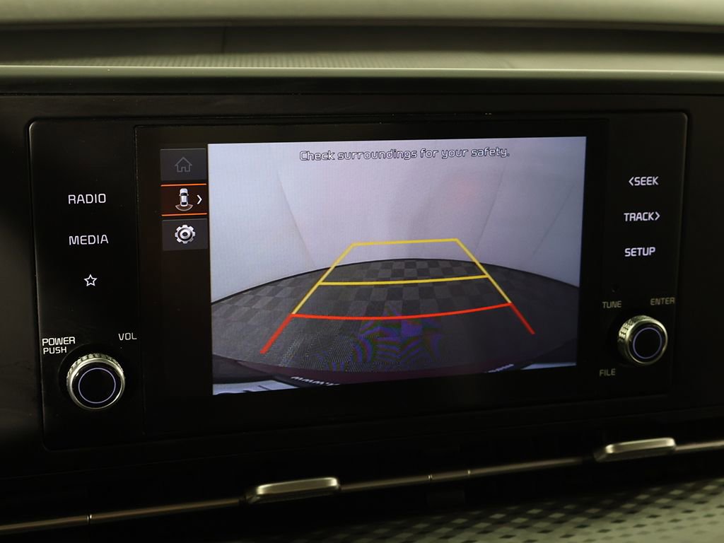 Used 2023 Kia Carnival LX image 48