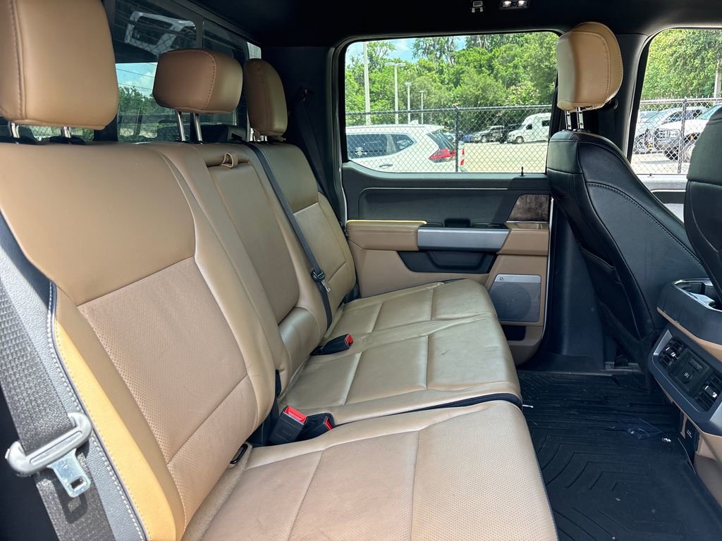 Used 2024 Ford F350 Lariat w/ Lariat Ultimate Package AWD/4WD image 30