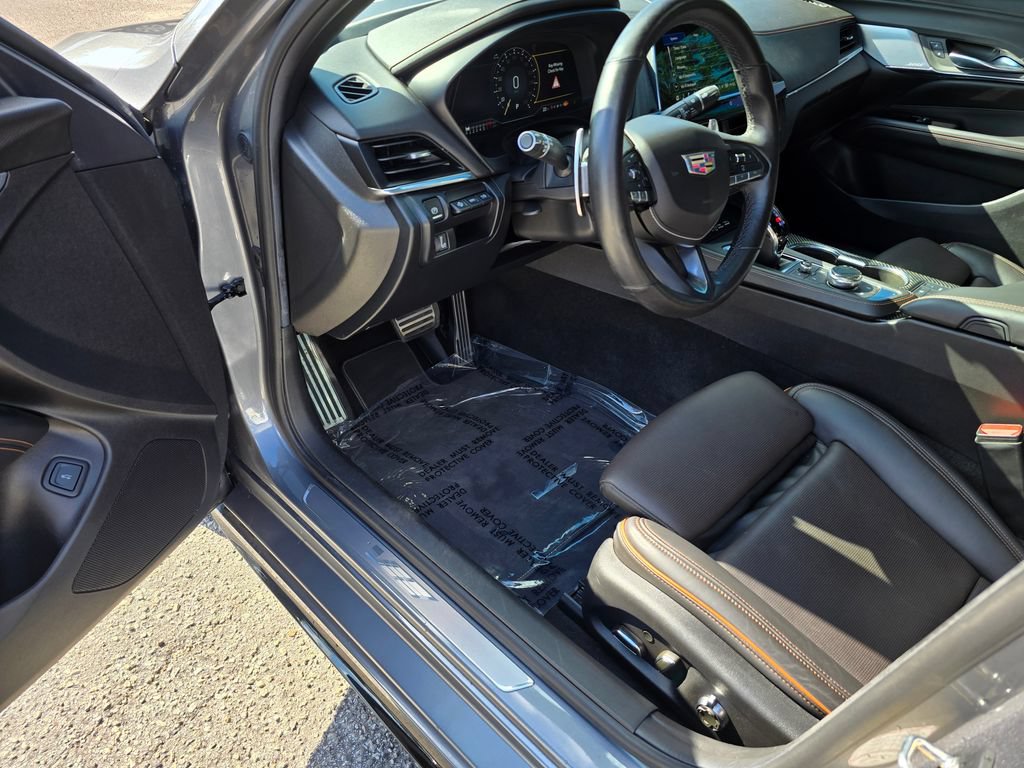 Used 2022 Cadillac CT4 V w/ Technology Package RWD image 16