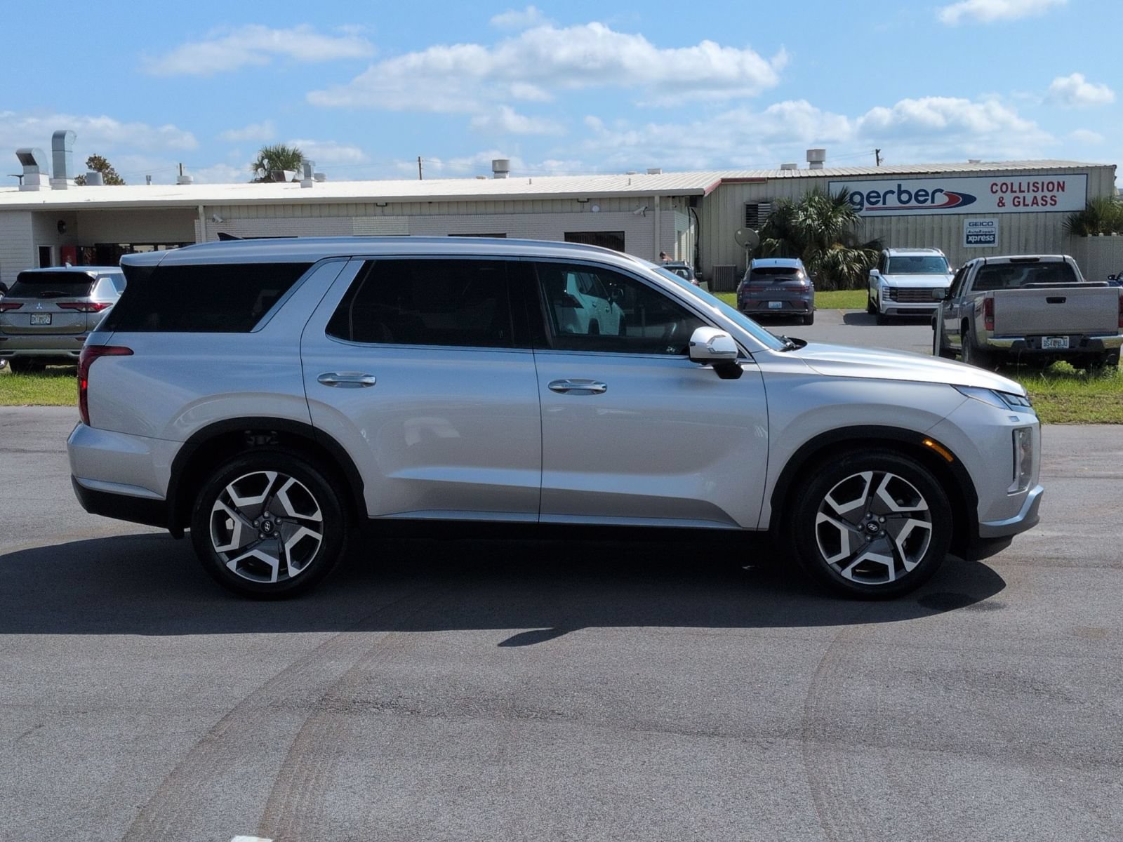 Used 2025 Hyundai Palisade SEL AWD/4WD image 4