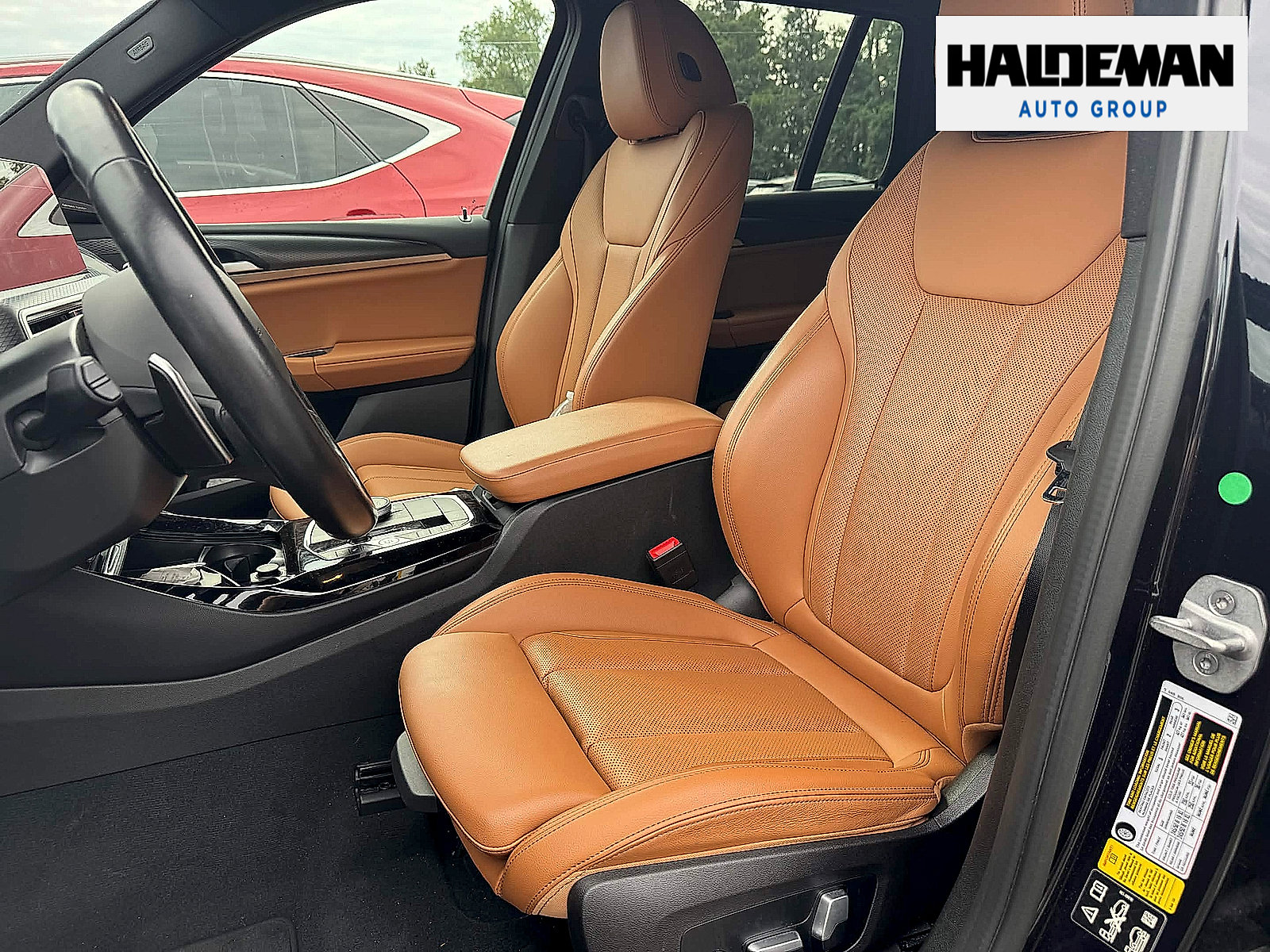 Used 2023 BMW X3 xDrive30i w/ M Sport Package AWD/4WD image 5