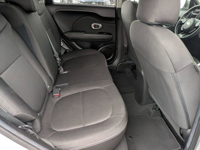 Used 2017 Kia Soul FWD image 21