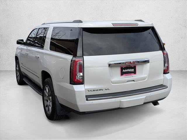Used 2018 GMC Yukon XL Denali image 7
