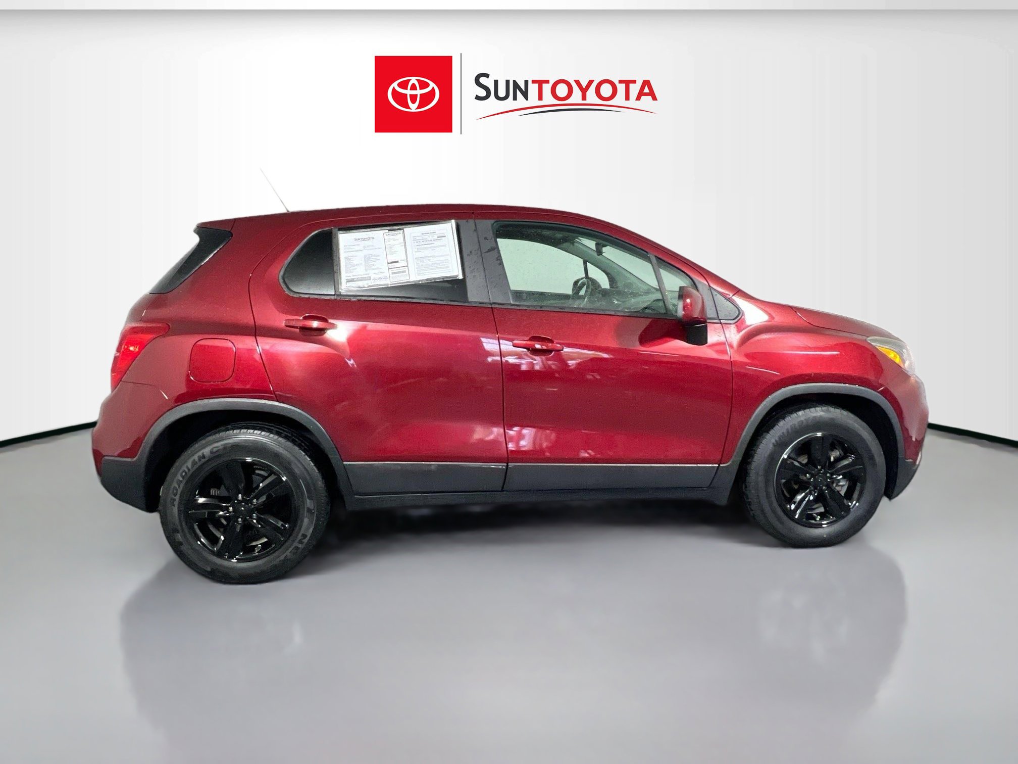 Used 2021 Chevrolet Trax LS w/ Tint and Cruise Package image 2