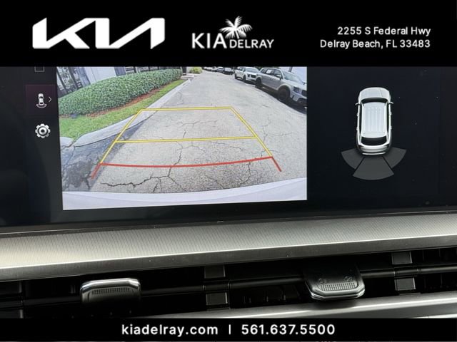 Used 2024 Kia Telluride LX FWD image 19