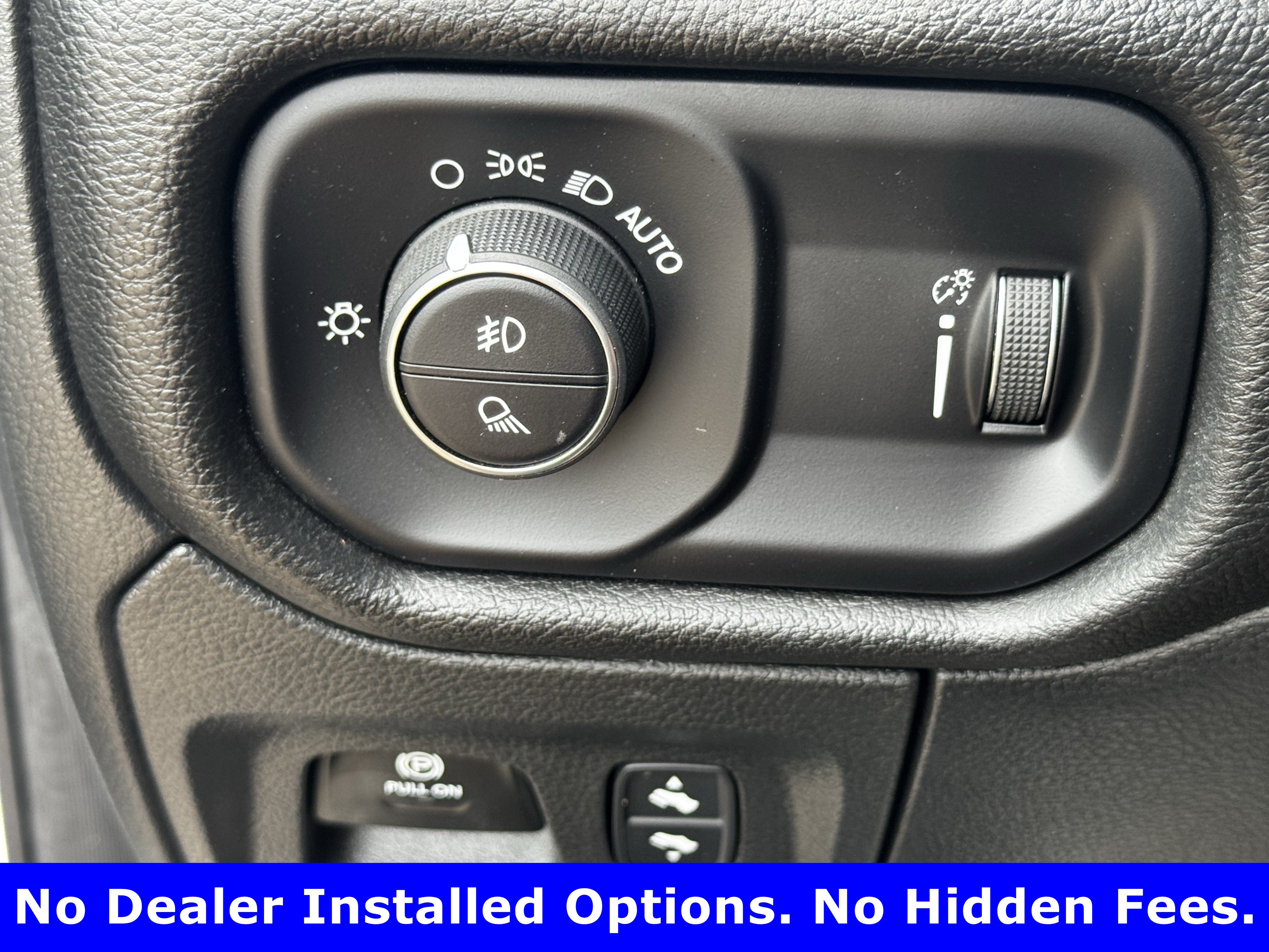 Used 2025 RAM 1500 Lone Star AWD/4WD image 25