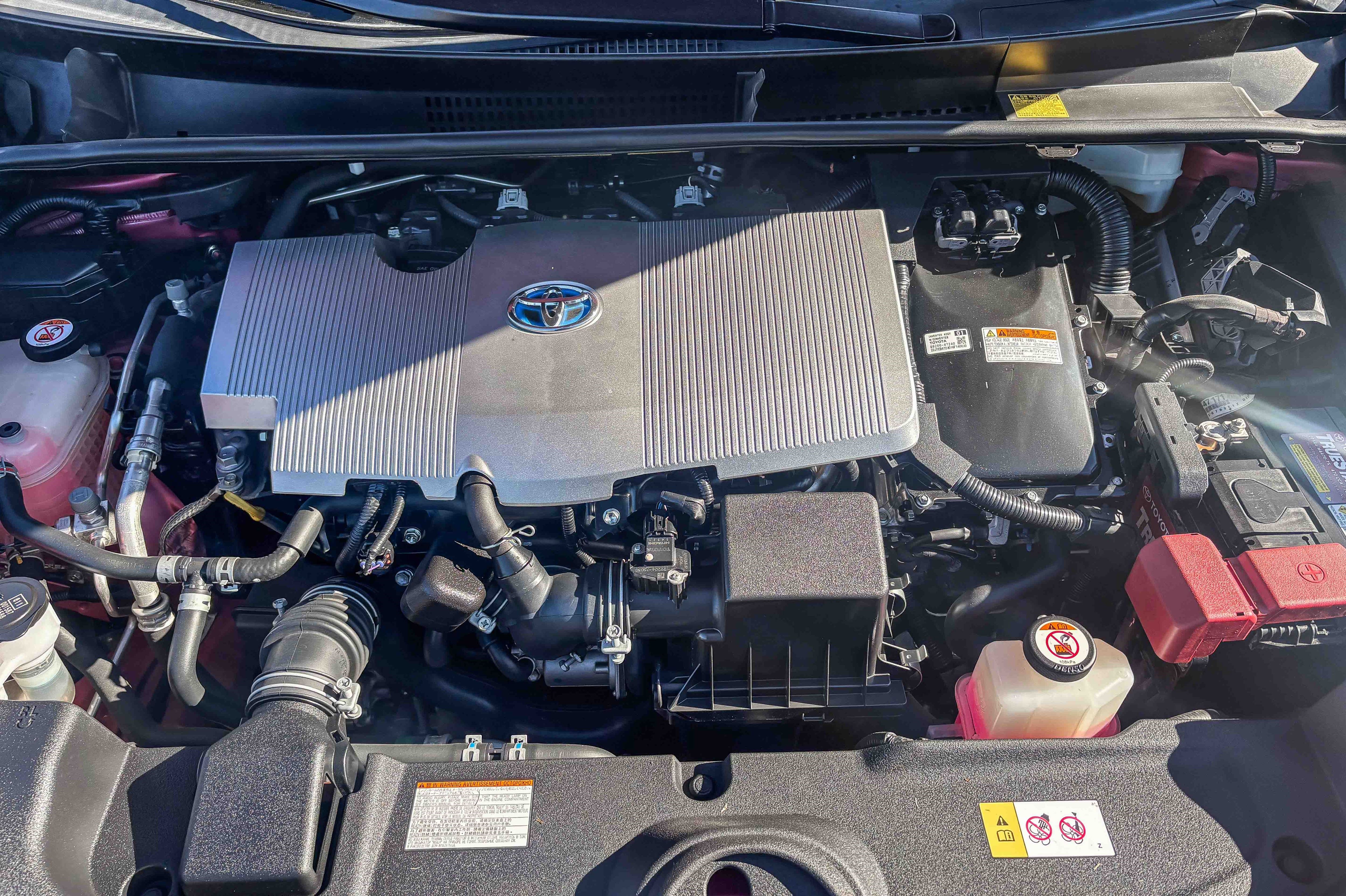 Used 2016 Toyota Prius Four w/ Advanced Technology Package image 14