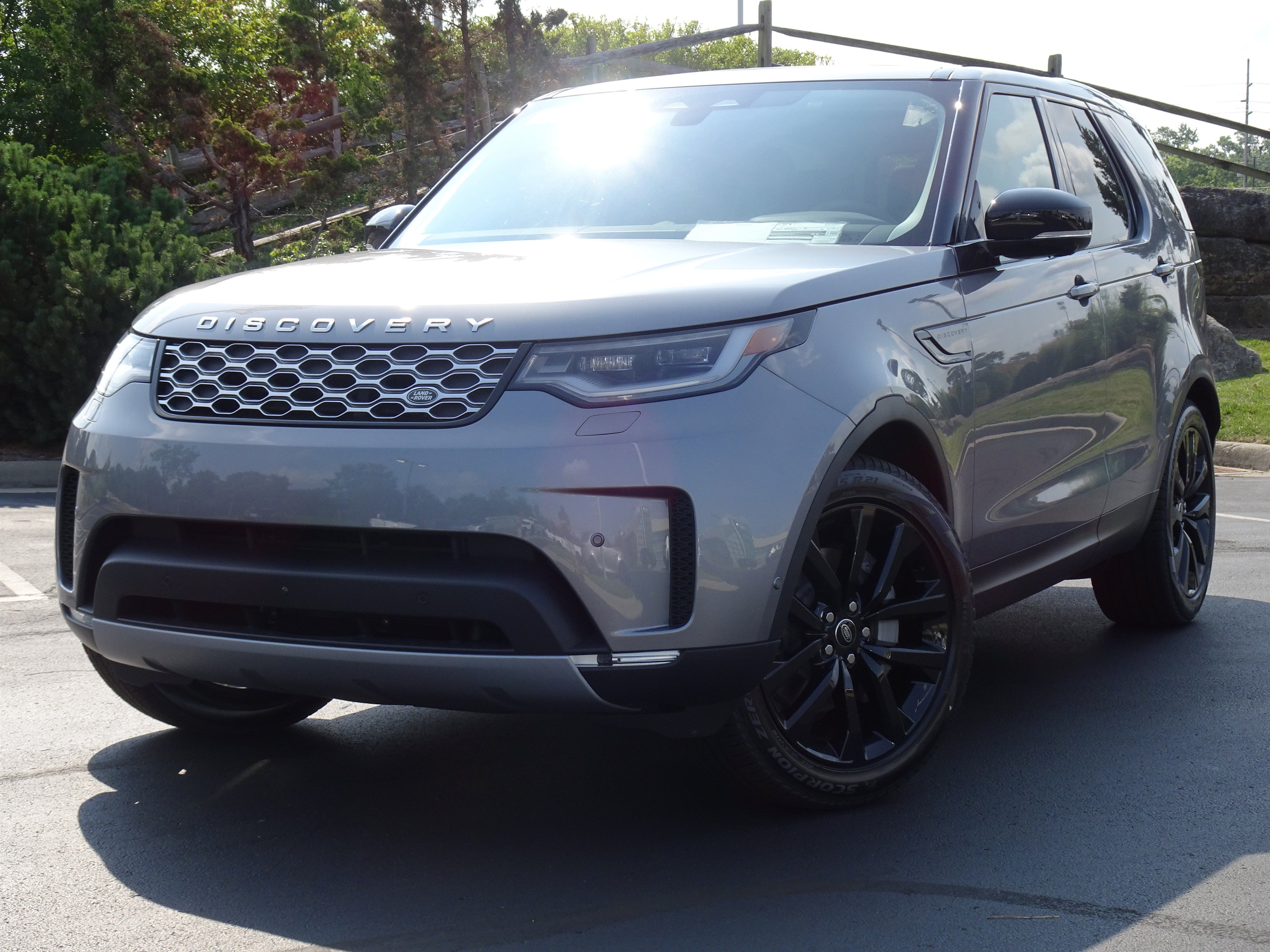 New 2026 Land Rover Discovery S