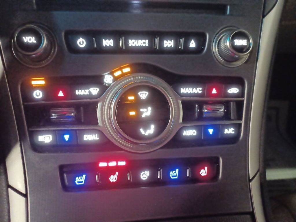 Used 2017 Lincoln MKZ Reserve w/ Climate Package image 17