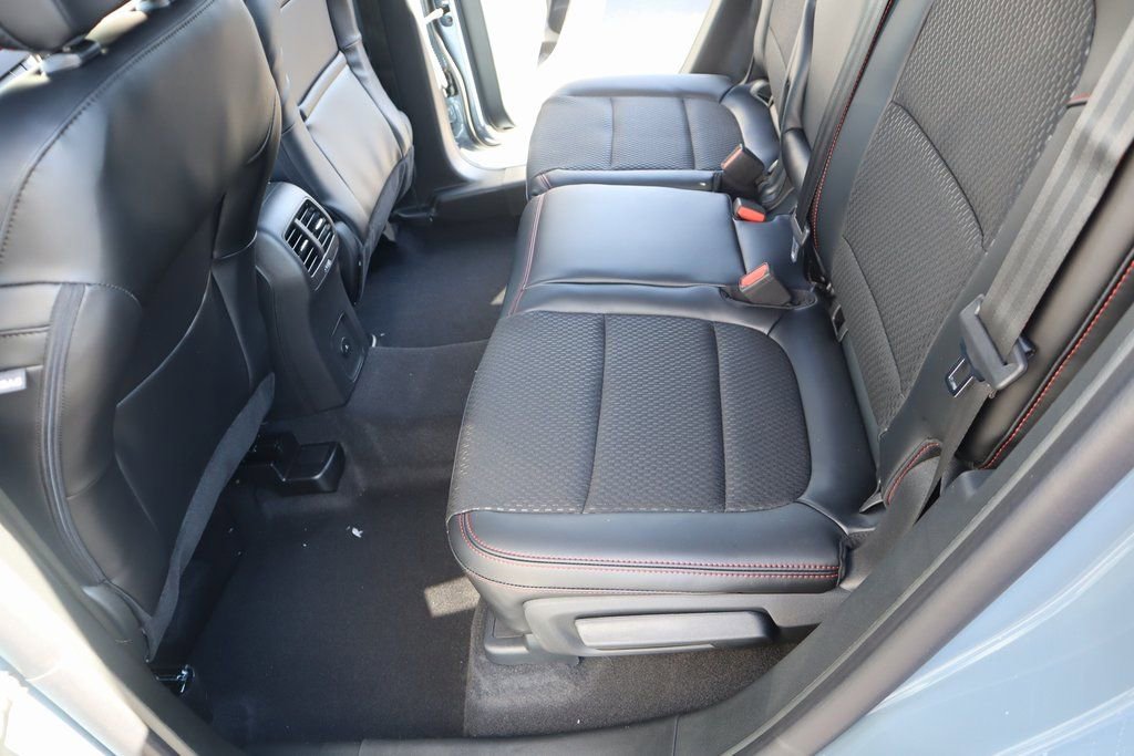 New 2026 Ford Escape ST-Line w/ Tech Pack #1 image 13